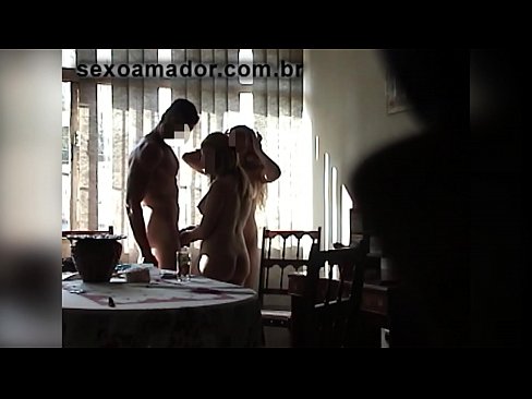 ❤️ Rakan seks menjemput seorang lelaki gergasi dan bertiga bersamanya ❤ Video dubur pada kami ❌